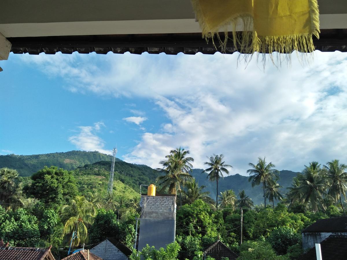 Tira Amed Homestay Exteriör bild