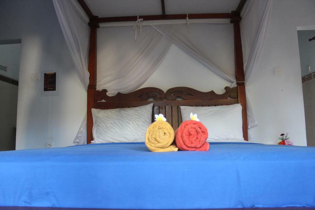 Tira Amed Homestay Exteriör bild