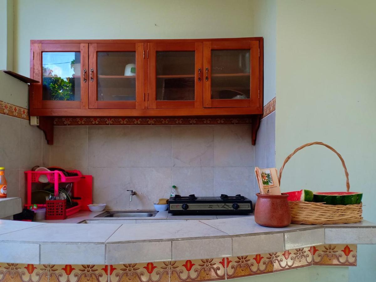 Tira Amed Homestay Exteriör bild